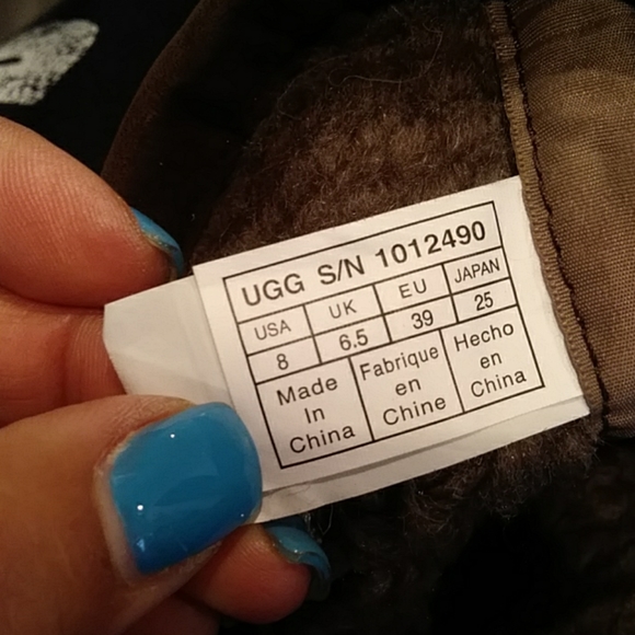 UGG BOOTS Size 8 - Picture 3 of 8